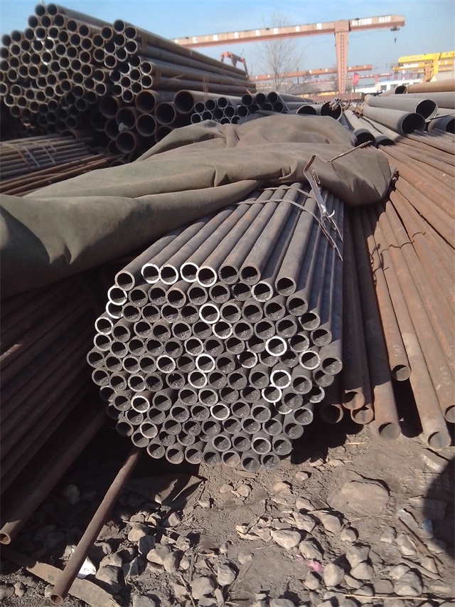 佳木斯小口径精密无缝钢管