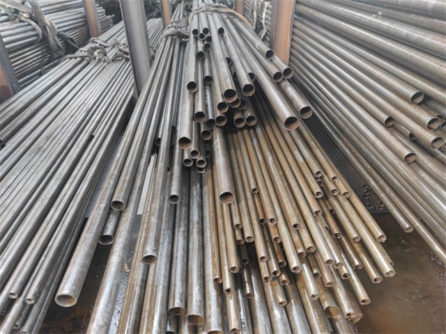 佳木斯精密无缝钢管销售处